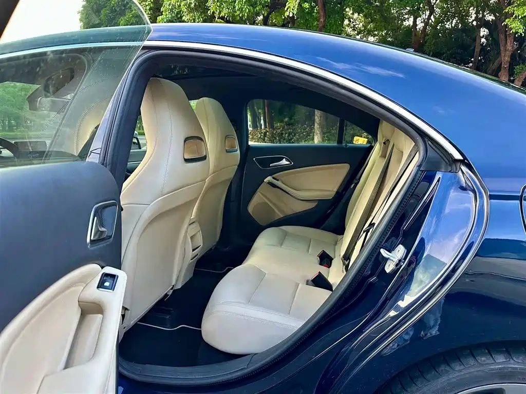 Mercedes-Benz CLA 2017