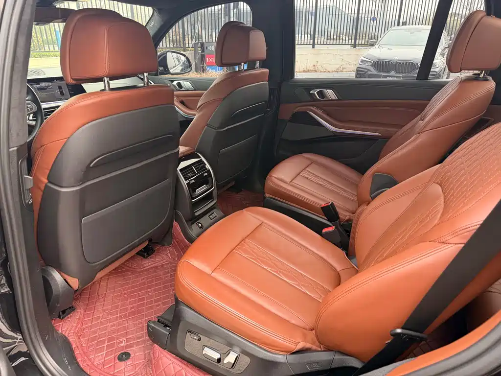 BMW X7 2023 — фото 14