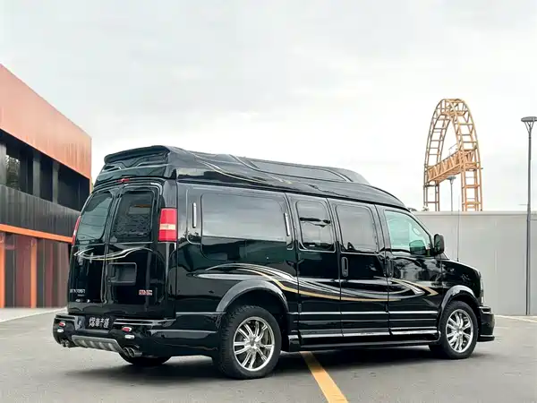 GMC SAVANA 2017
