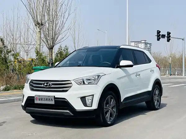 Hyundai ix25 2015