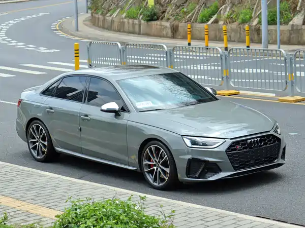 Audi S4 2022