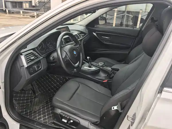 BMW 3 Series 2017