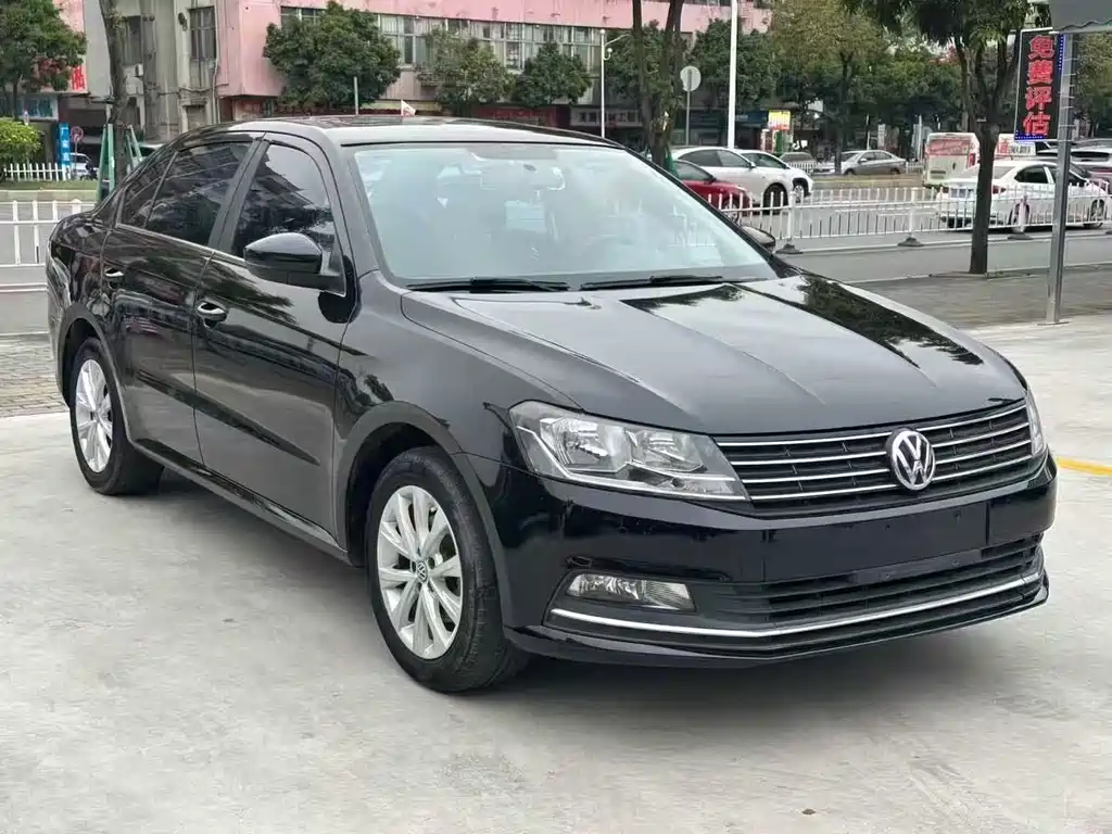 Volkswagen Lavida 2016