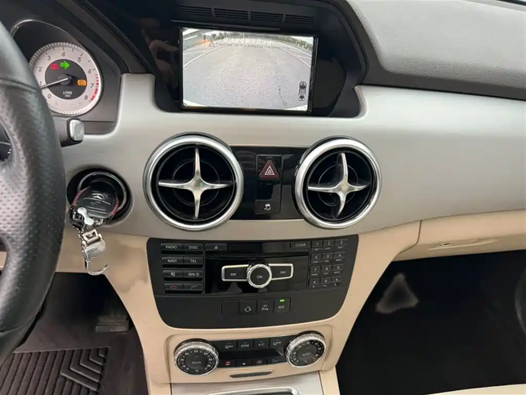 Mercedes-Benz GLK-Class 2015 — фото 16