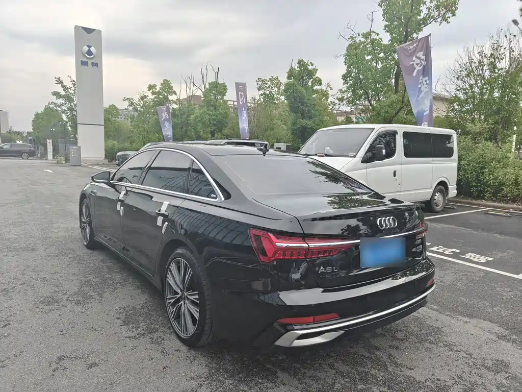 Audi A6L 2024