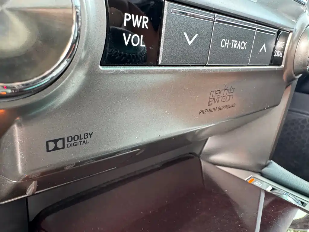 Lexus GX 2015 — фото 14