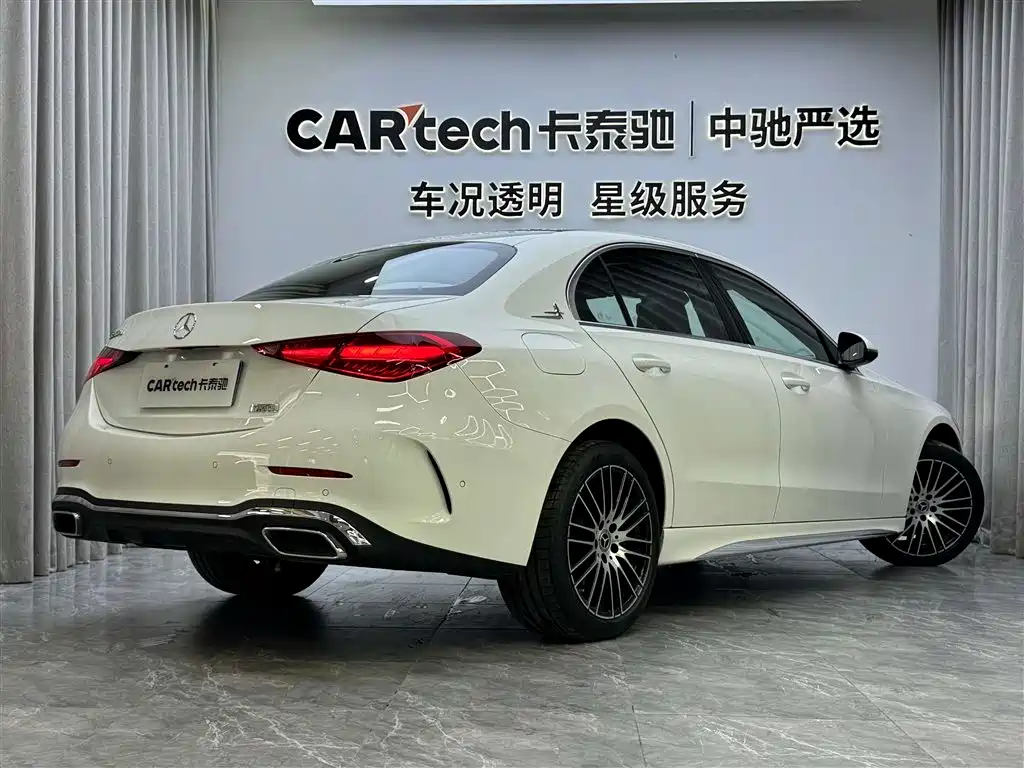 Mercedes-Benz C-Class 2024 — фото 2