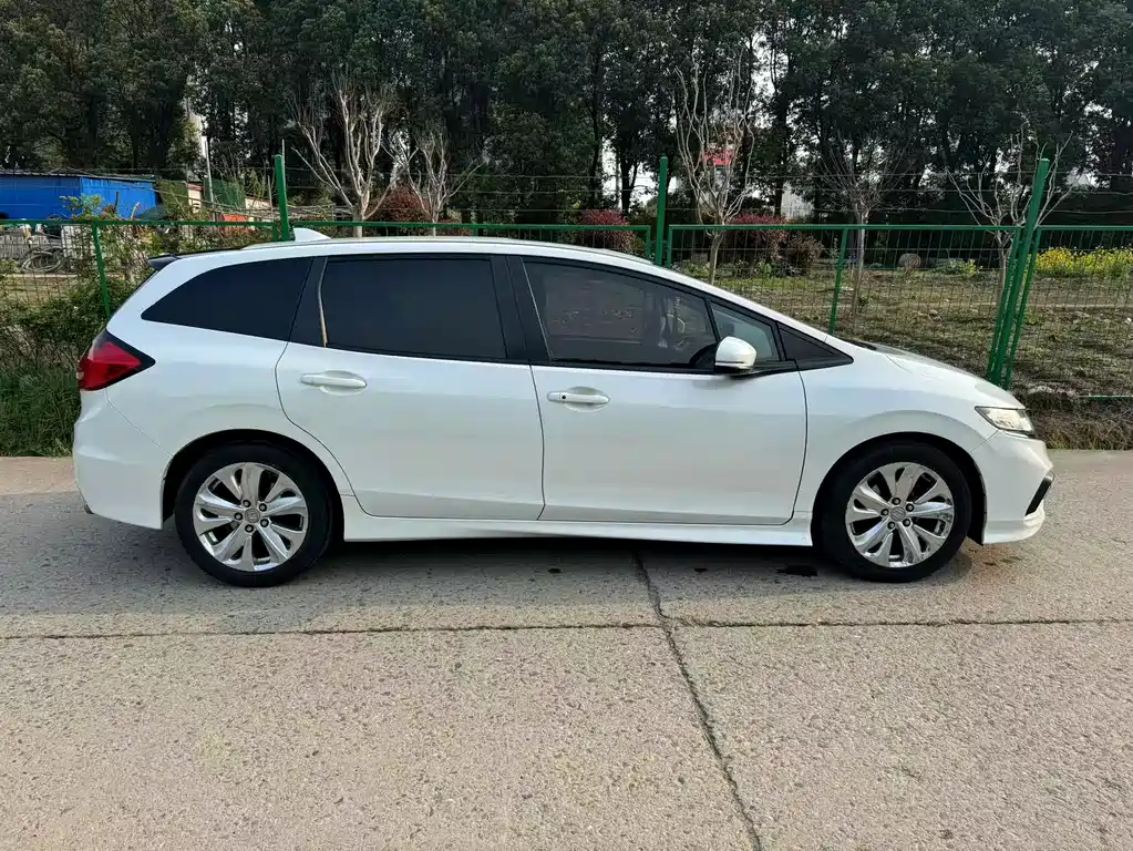 Honda Jade 2019 — фото 18