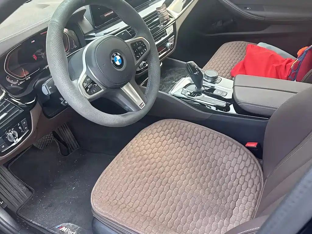 BMW 5 Series 2020