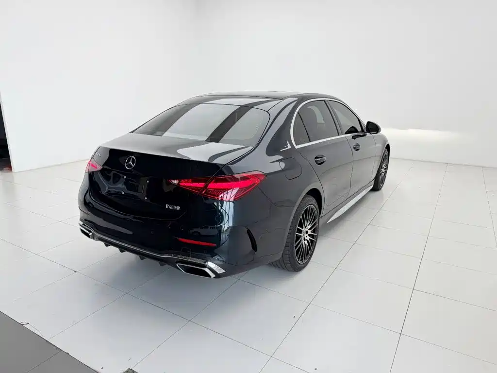 Mercedes-Benz C-Class 2023