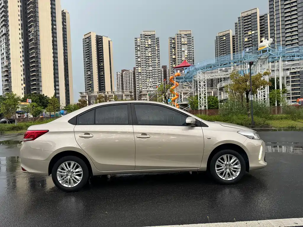 Toyota Vios 2018 — фото 4