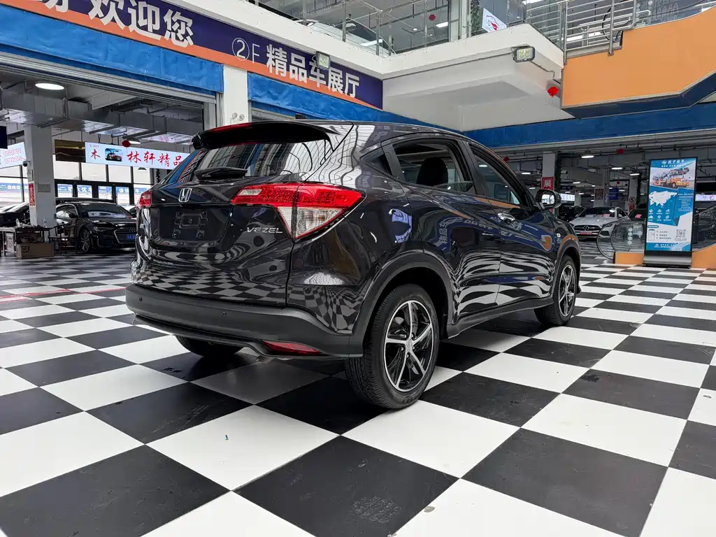 Honda Vezel 2021 — фото 19