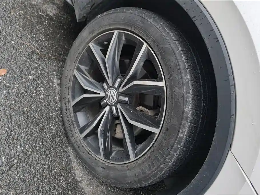 Volkswagen Tiguan L 2020