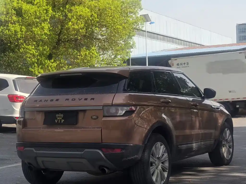 Land Rover Evoque 2016 — фото 9