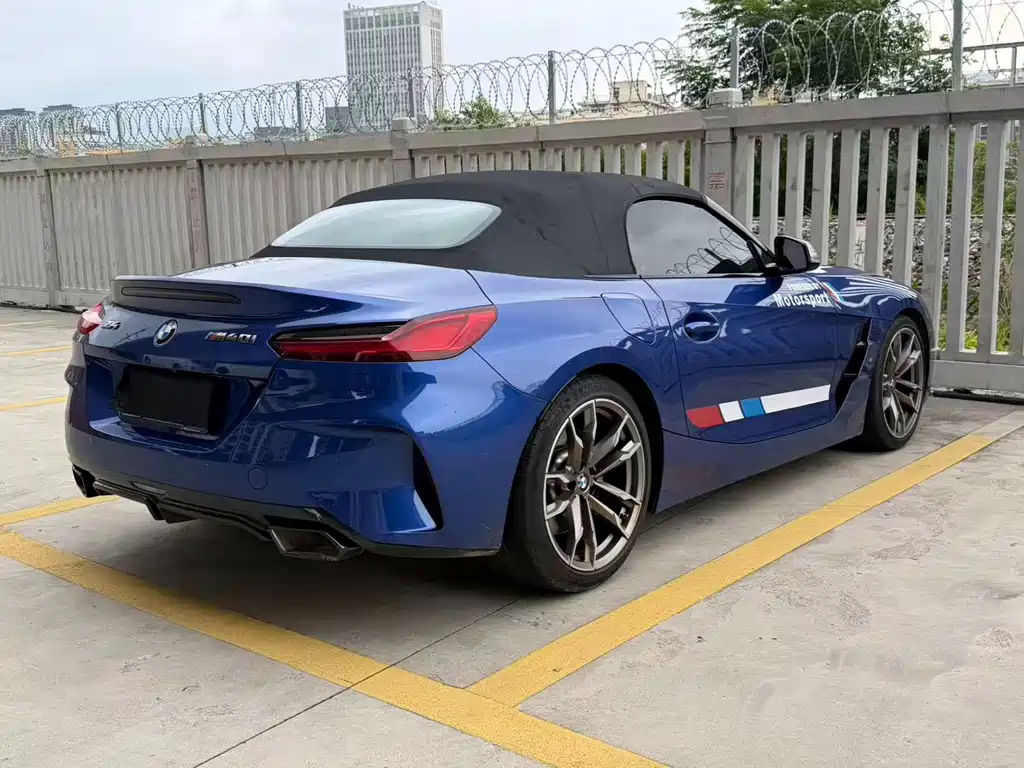 BMW Z4 M40i 2024 — фото 13
