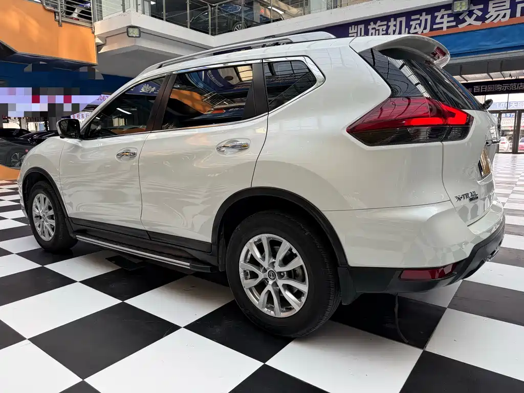Nissan X-Trail 2023 — фото 4