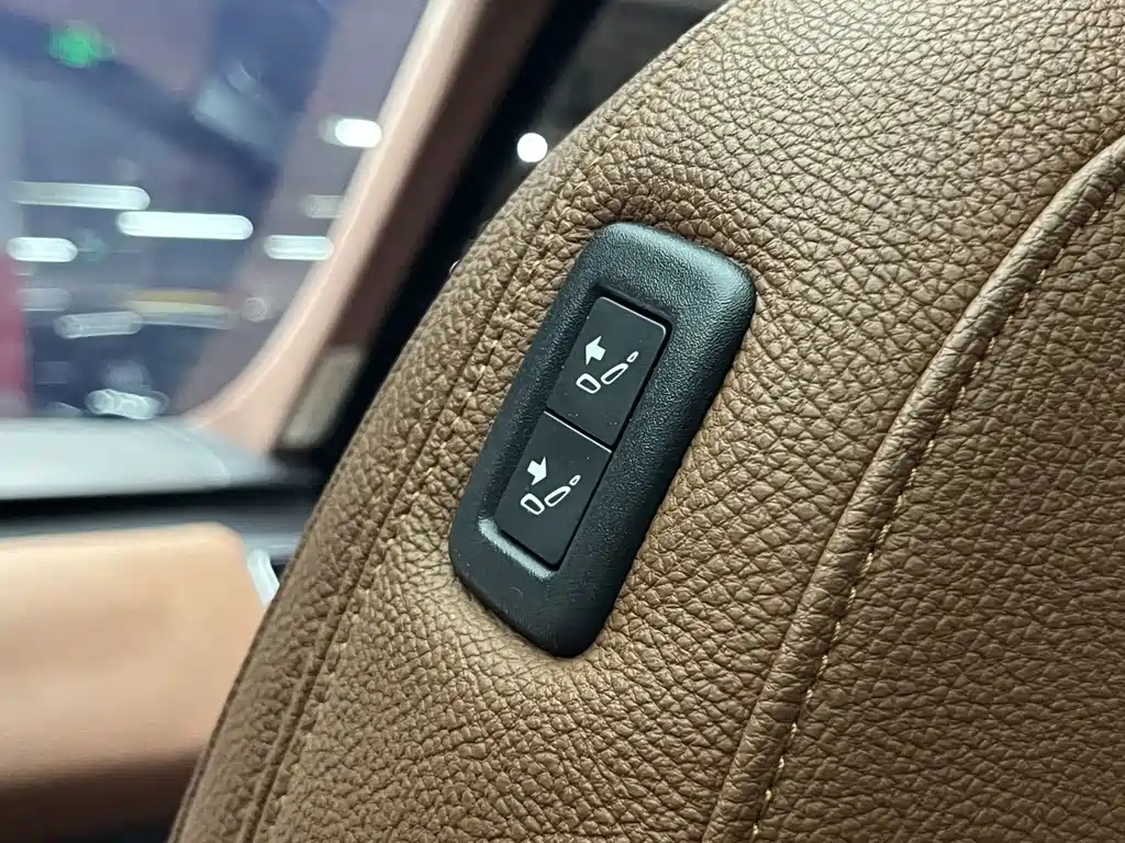 Land Rover Sport 2019 — фото 17
