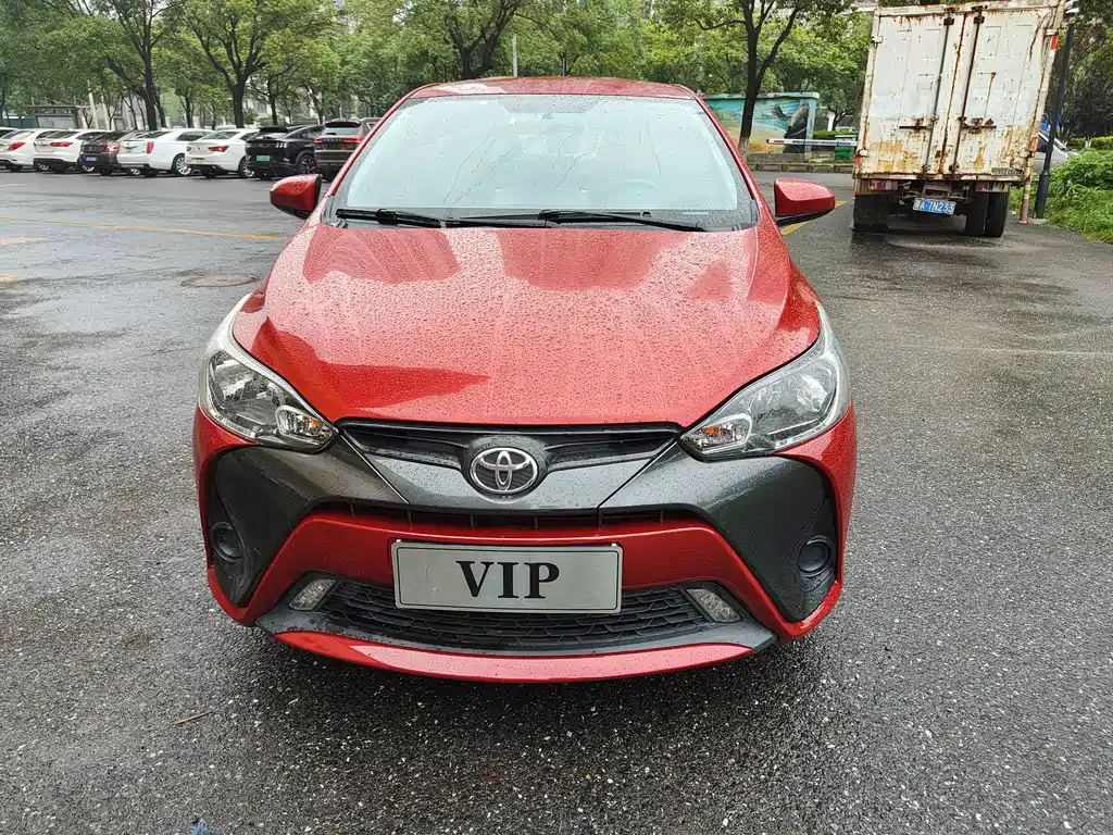 Toyota Yaris L 2017