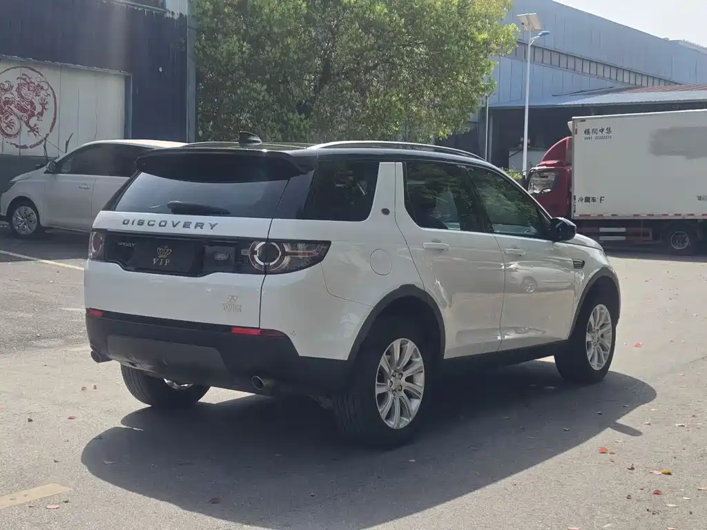 Land Rover Discovery Sport 2019 — фото 6