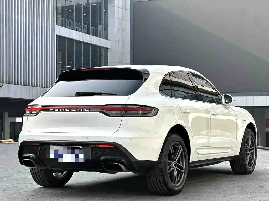 Porsche Macan 2022