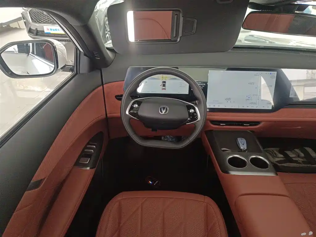 Changan CS75 PLUS 2025 — фото 11