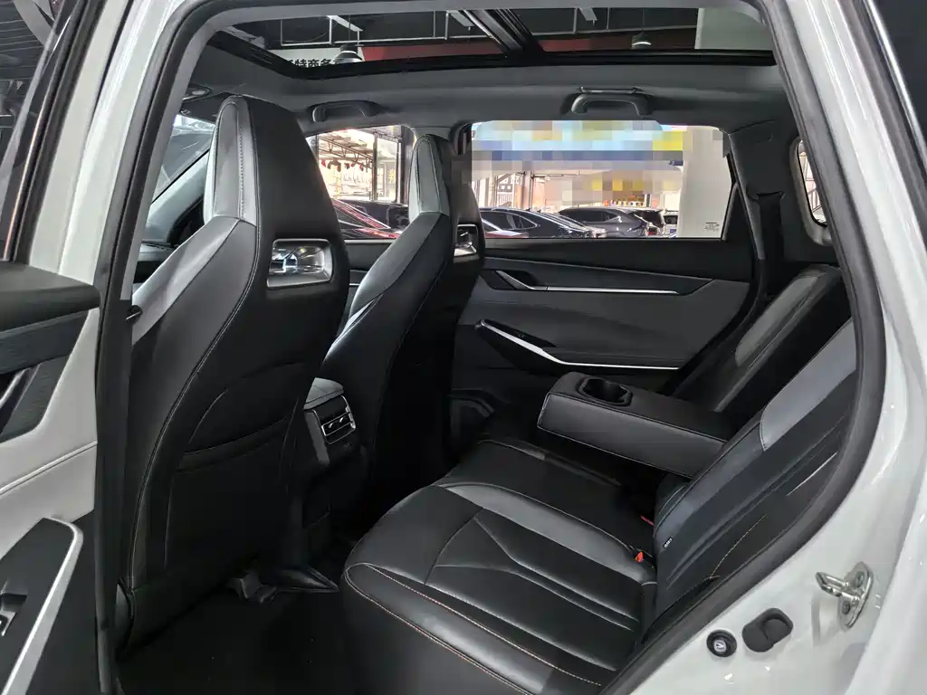 Changan CS75 PLUS 2023 — фото 9