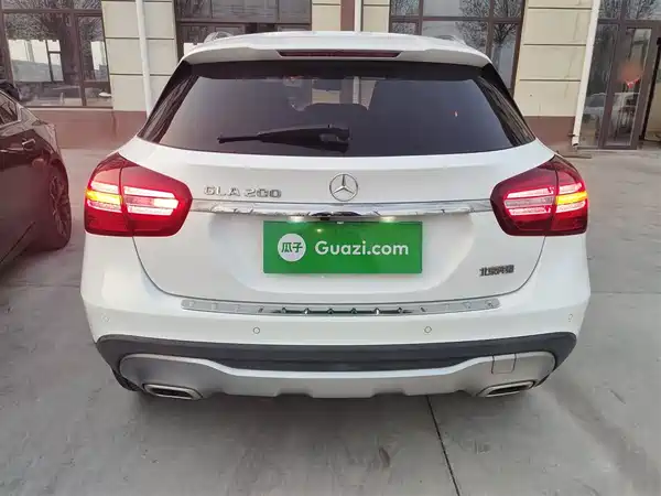 Mercedes-Benz GLA 2017