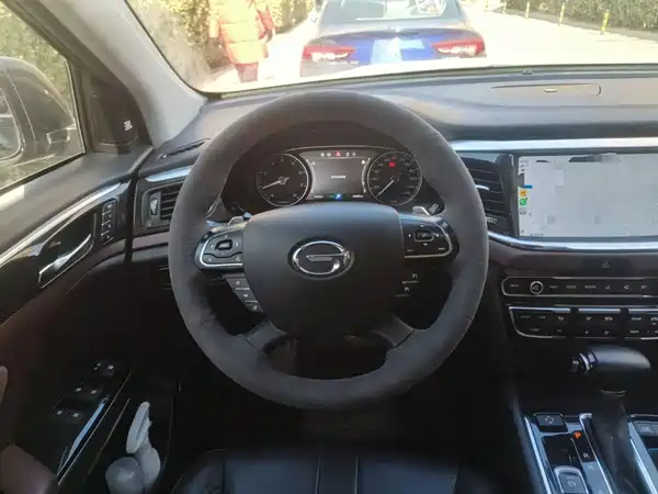 GAC Trumpchi GS8 2017