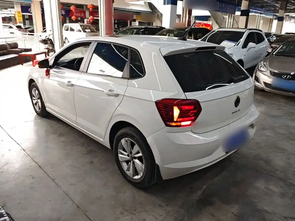 Volkswagen Polo 2021