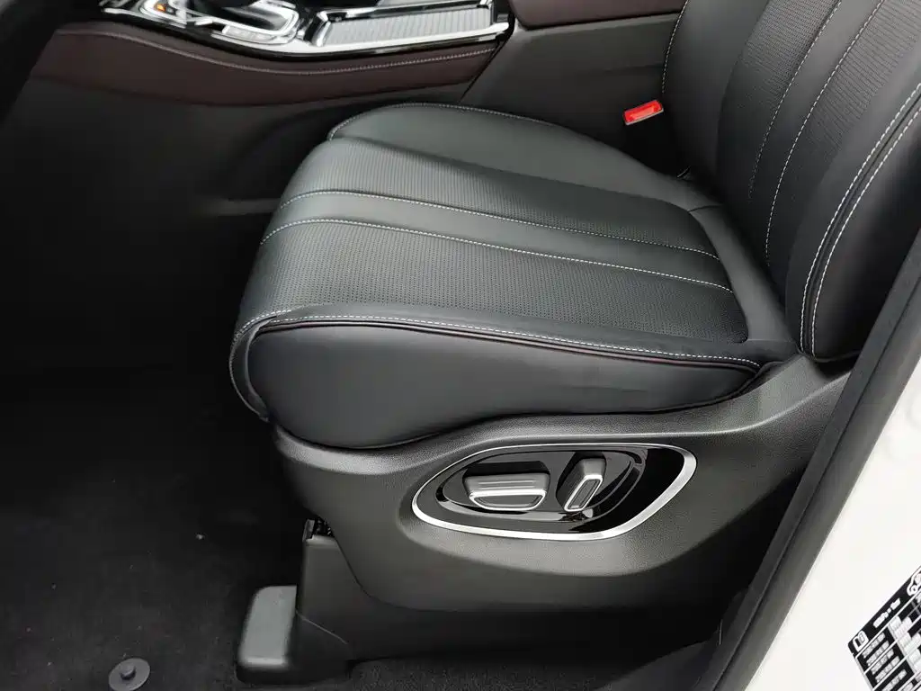 GAC Trumpchi M6 2024 — фото 20