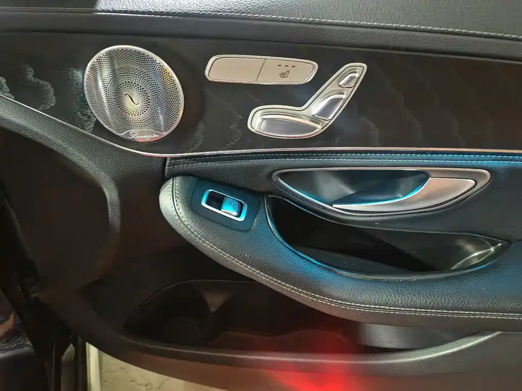 Mercedes-Benz C-Class 2017