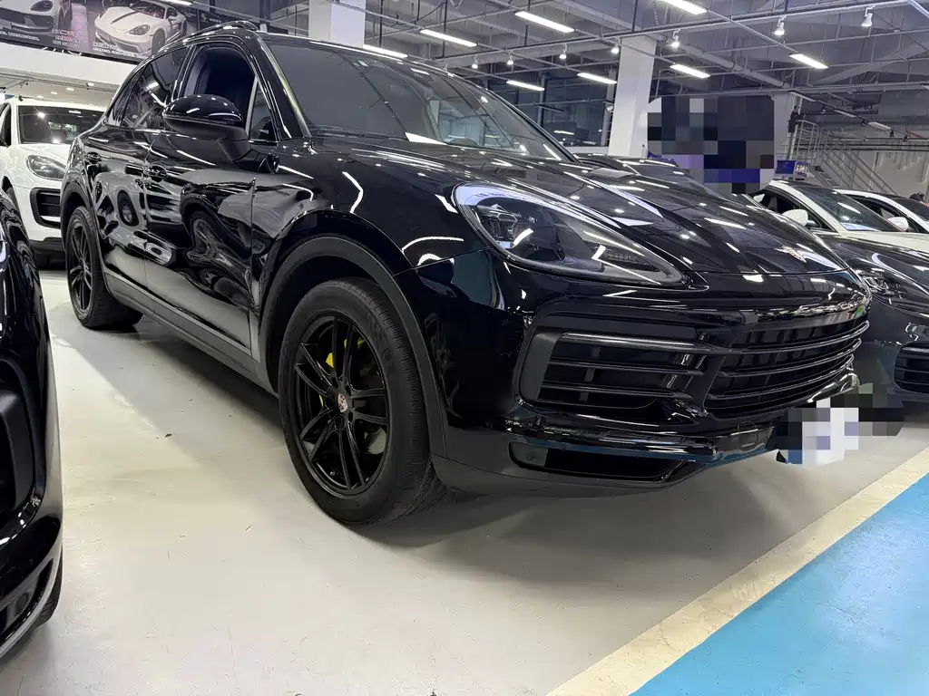 Porsche Cayenne 2021