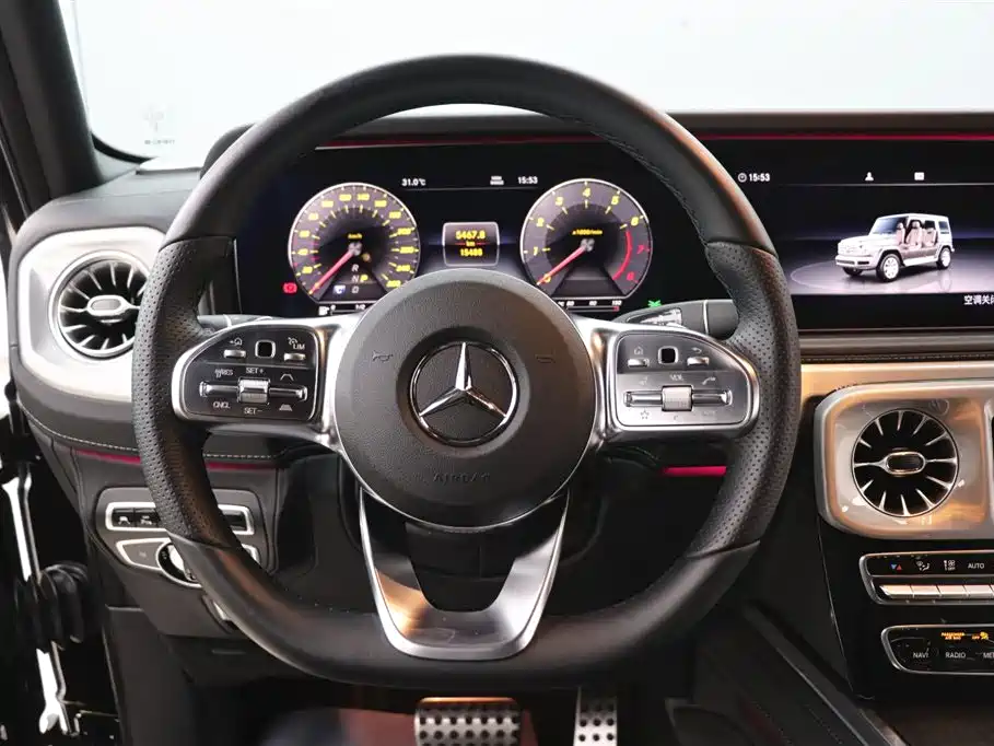 Mercedes-Benz G-Class 2024 — фото 17