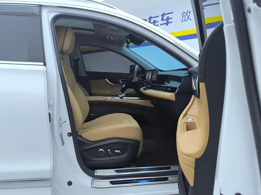 Chery Tiggo 8 PRO 2023 — фото 8