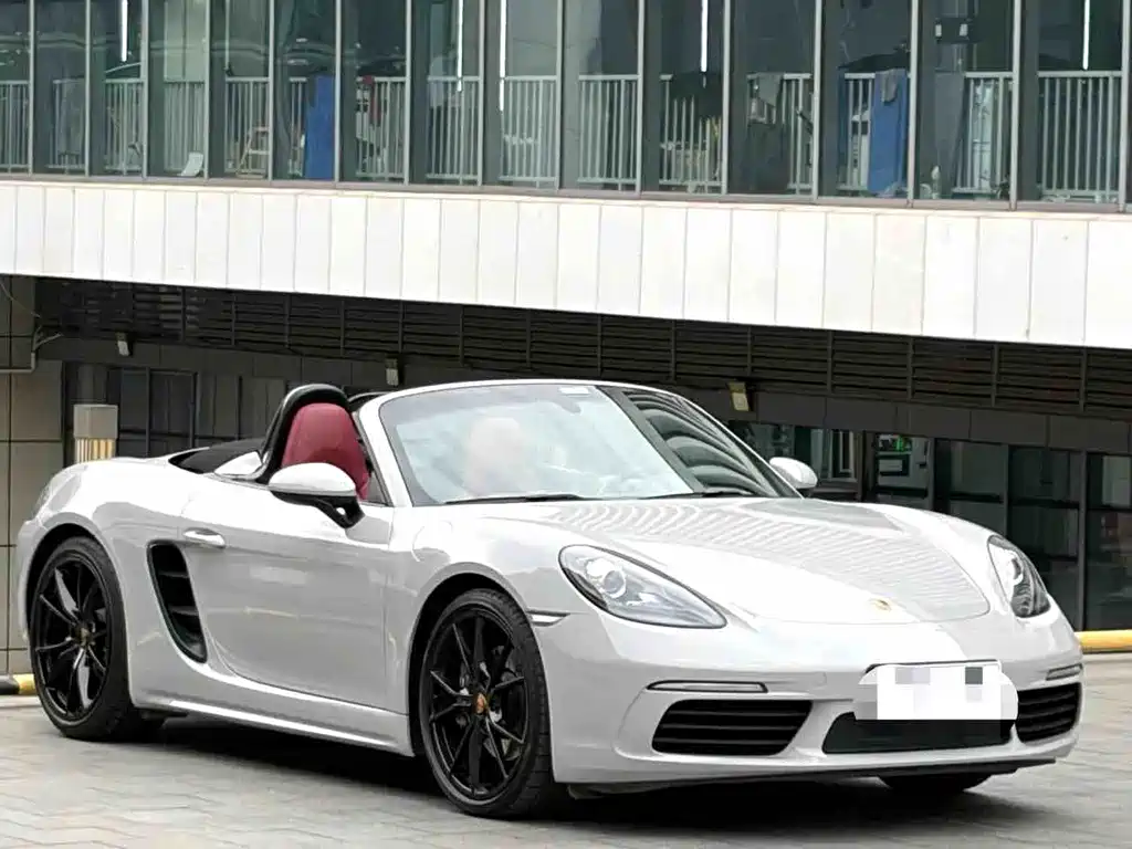 Porsche 718 2022