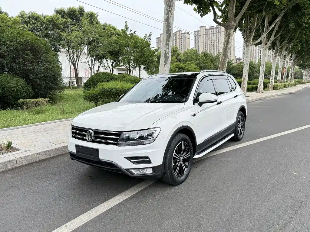 Volkswagen Tiguan L 2020