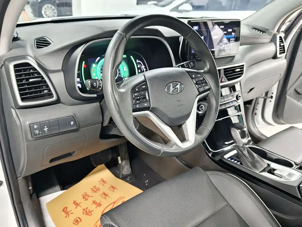 Hyundai Tucson 2020 — фото 14