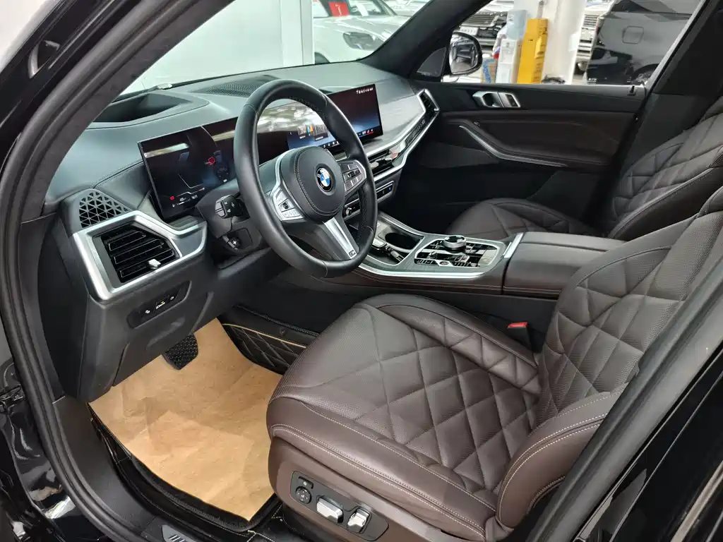 BMW X5 2024