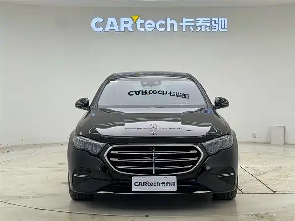 Mercedes-Benz E-Class 2024