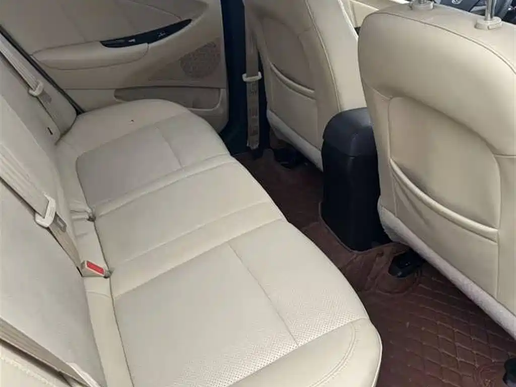 Changan Eado 2016