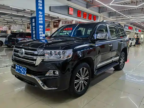 Toyota Land Cruiser 2016