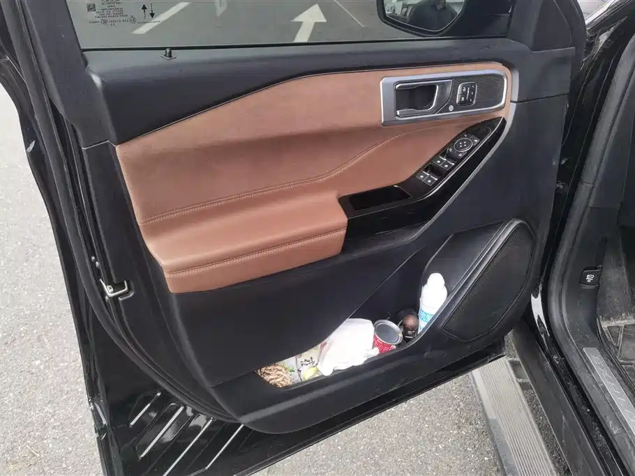 Ford Explorer 2024
