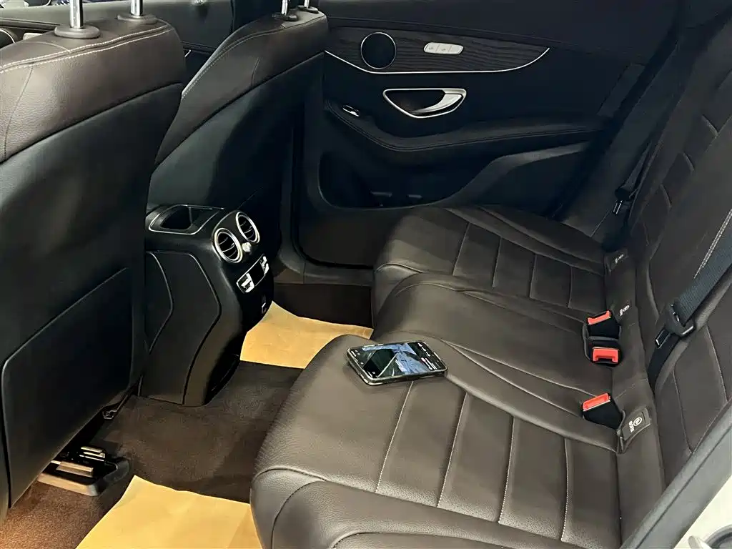 Mercedes-Benz GLC 2020 — фото 25
