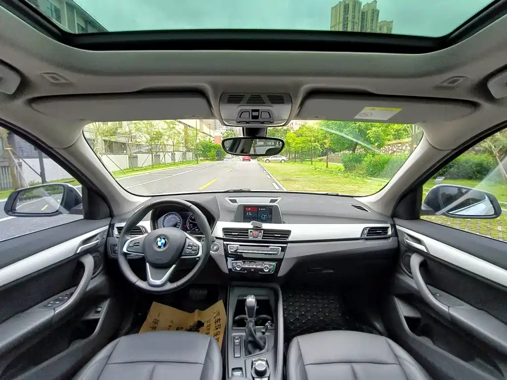 BMW X1 2018 — фото 10