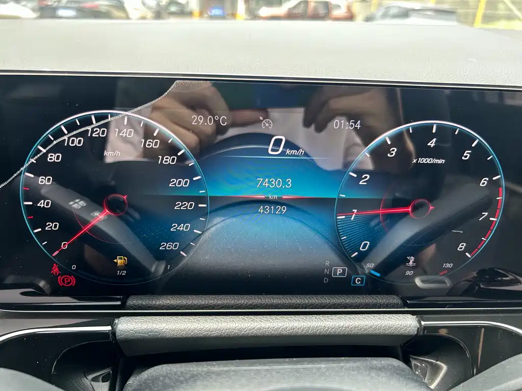 Mercedes-Benz GLA 2021 — фото 17
