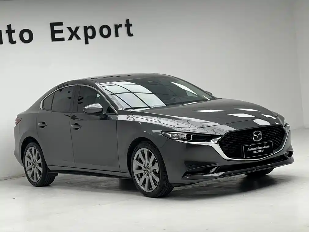 Mazda 3 Axela 2022