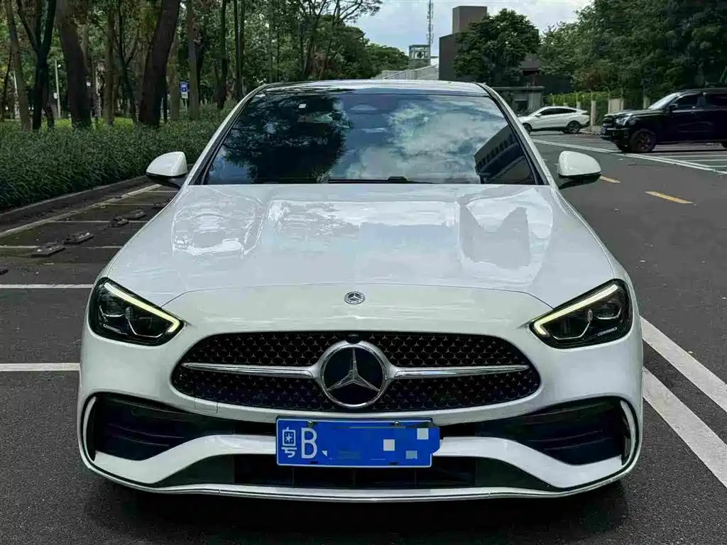 Mercedes-Benz C-Class 2022