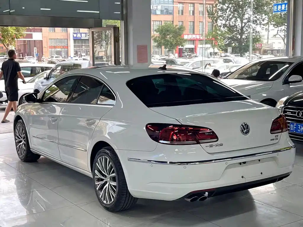 Volkswagen CC 2017 — фото 5