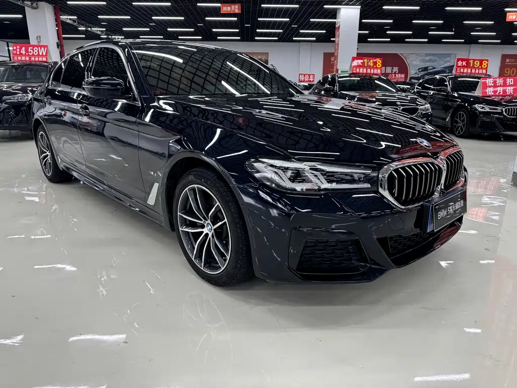 BMW 5 Series 2021