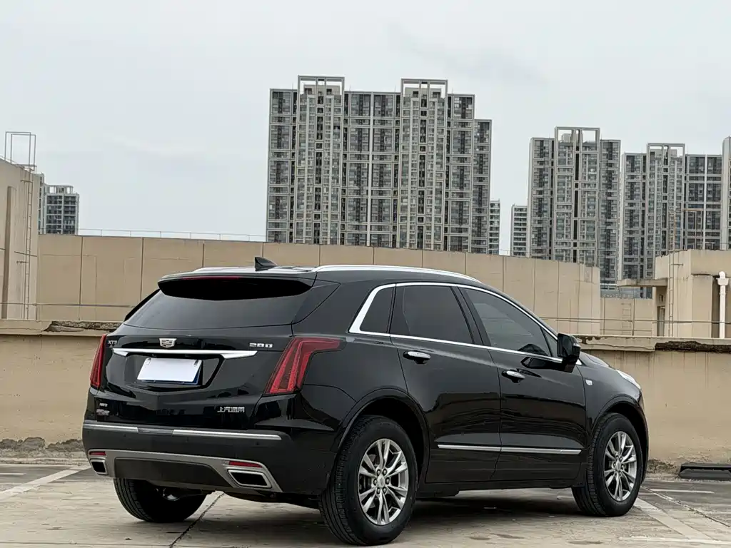 Cadillac XT5 2020 — фото 5